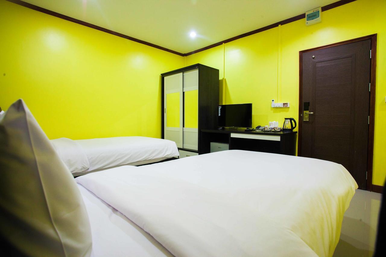Grand Omari Hotel Bangkok Buitenkant foto